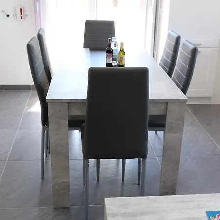 Apartman Matic Vrsi